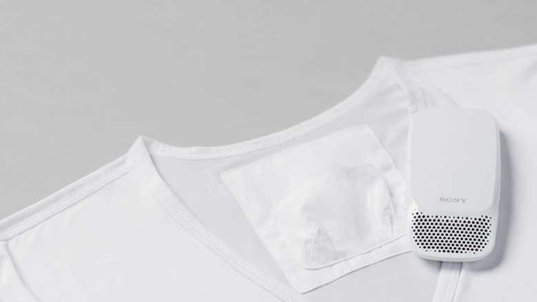 Reon Pocket : le mini climatiseur de Sony qui se loge discrètement dans votre t-shirt