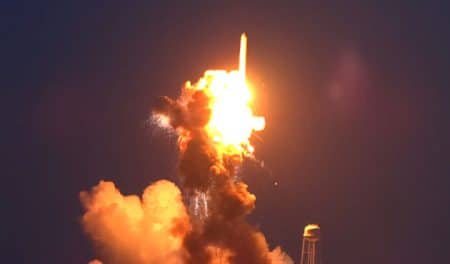 Vidéo: explosion spectaculaire de la fusée Antares au décollage Fusée Antares, explosion