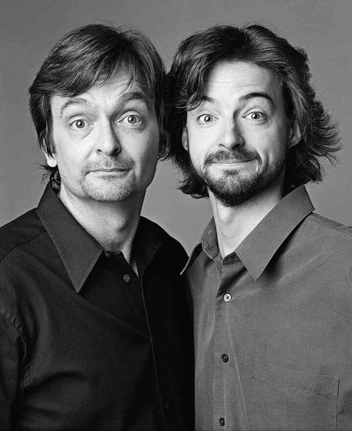 Gens à la ressemblance troublante, de parfaits inconnus se ressemblent comme des jumeaux ou sosies et ont été réunis par le photographe François Brunelle