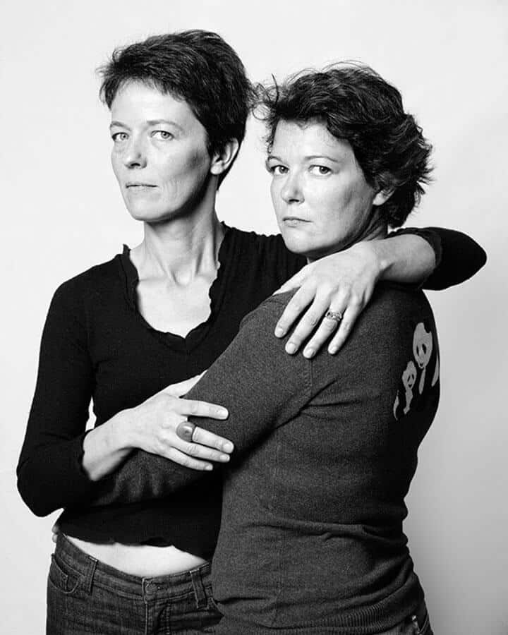 Gens à la ressemblance troublante, de parfaits inconnus se ressemblent comme des jumeaux ou sosies et ont été réunis par le photographe François Brunelle