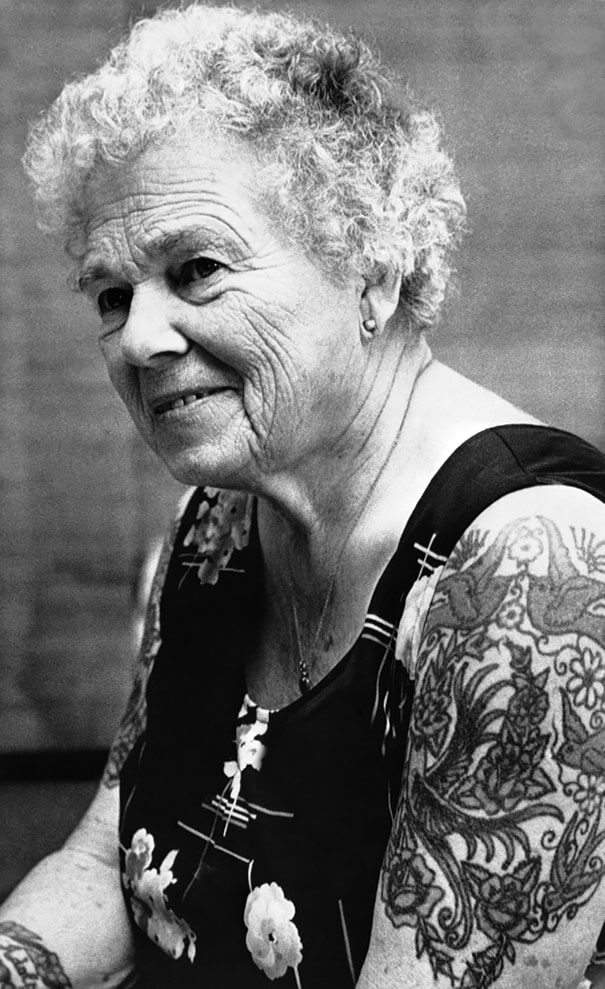 Tatouages personnes âgées, style et mode