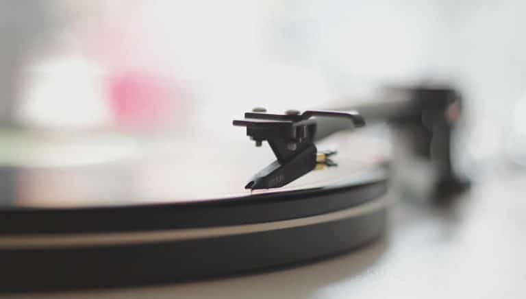 30 ans d&rsquo;industrie musicale résumés en un GIF de 30 secondes