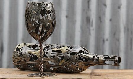 Un artiste recycle d’anciennes clés et pièces de monnaie en art Michael Moerkerk, clés, pièces, art
