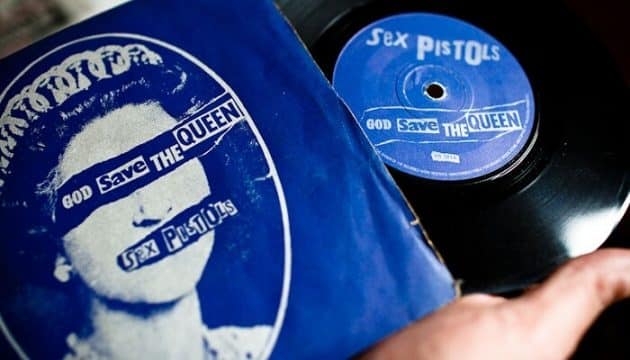 Ils ont défié l’autorité en musique Défier l'autorité en musique, Sex Pistols