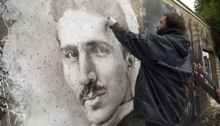 Les pires et les meilleures prédictions technologiques Nikola Tesla, Graffiti