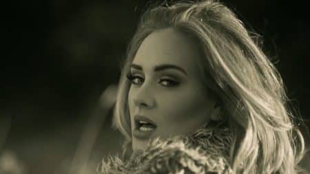« Hello » de Adele atteint le milliard de vues en trois mois Adele, Hello, milliard de vues, YouTube