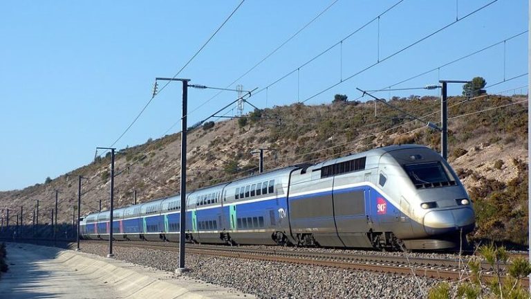 Le Wi-Fi à bord des trains SNCF ? Ce n’est finalement pas pour 2016 !