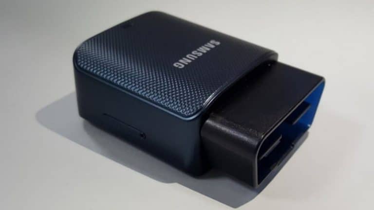 MWC 2016 : Samsung présente le Connect Auto, son dongle 4G/LTE pour véhicules