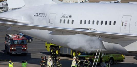 Batterie lithium-ion, avion, soute, incendie