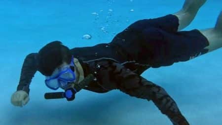 Triton, le masque pour respirer sous l’eau n’est que science-fiction Triton, appareil pour respirer sous l'eau