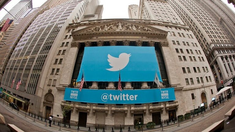 Twitter change l’affichage de la Timeline en « meilleurs Tweets en premier » !
