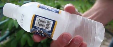 La surfusion, ou comment geler de l’eau instantanément Geler, Bouteille, Eau, Instantanément