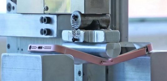iPhone SE, bend test, SquareTrade