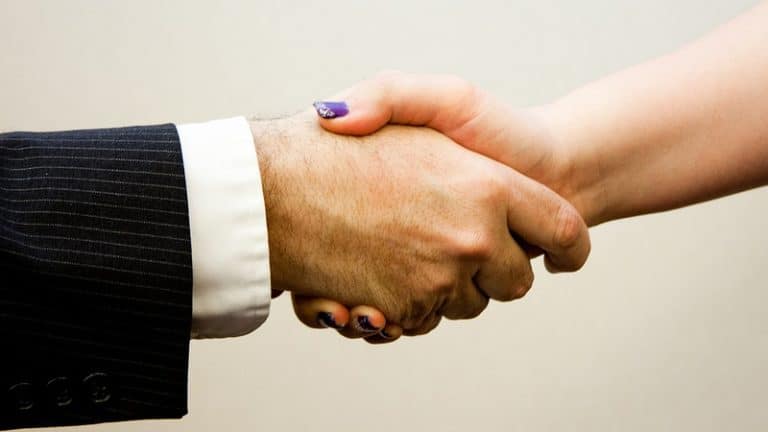 Les secrets de Google, Amazon et Facebook pour recruter les meilleurs