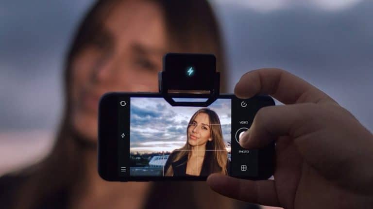 Test de l&rsquo;iBlazr 2, le flash d&rsquo;appoint pour smartphone