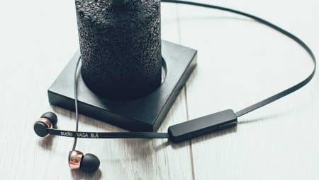 Ecouteurs intra-auriculaires Vasa Bla de Sudio