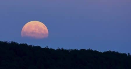 Le 14 novembre, nous allons voir la plus grande super Lune depuis près de 70 ans Super Lune, 14 novembre 2016