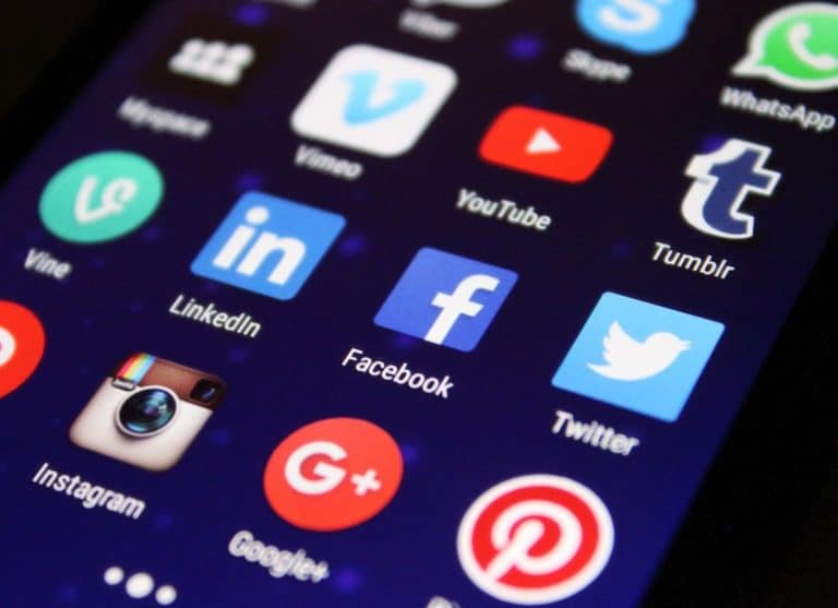 Quels sont les meilleurs horaires pour poster sur les réseaux sociaux ?