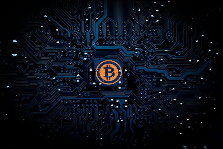 Le cours du Bitcoin vient de dépasser le seuil des 10 000 dollars