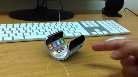 Bientôt un futur iPhone pliable et flexible chez Apple ?