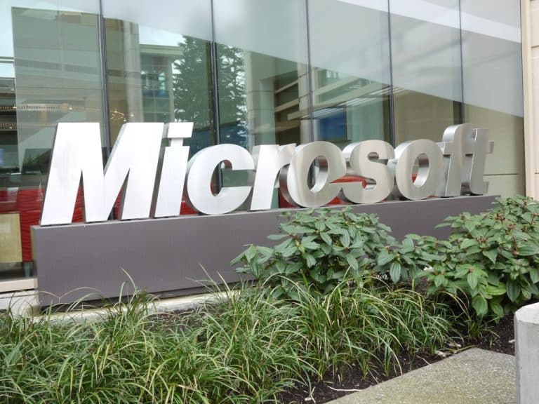 La mise à jour Build 17063 de Windows 10 « exige » un numéro de portable