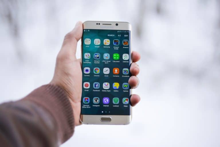 Obsolescence programmée : c&rsquo;est au tour de Samsung de se défendre de ralentir ses smartphones