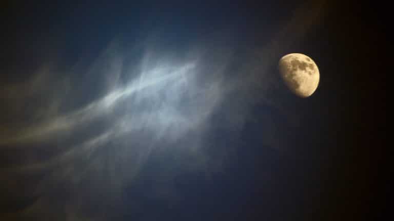 Une super lune, une lune bleue et une éclipse lunaire simultanées observables le 31 janvier 2018