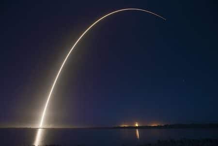 Space X : le projet Starlink lancé ? starlink