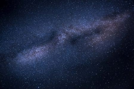 Un harpon géant : la solution imaginée par Airbus pour nettoyer l’espace des débris
