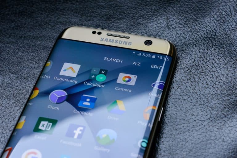 Samsung Galaxy S10 : des pistes sur son design et sa fiche technique !