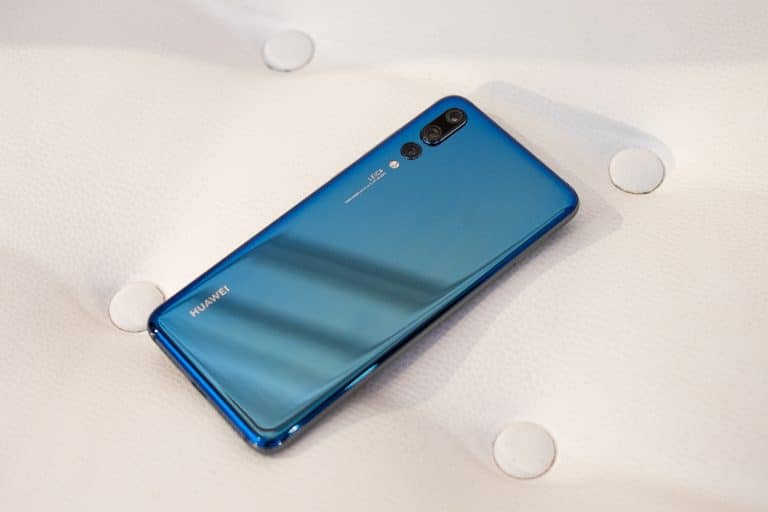 Bon plan Amazon : 150 euros de remise immédiate sur le Huawei P20 !