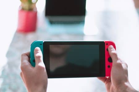 Une borne d’arcade en carton pour le Nintendo Labo et une émission TV avec la Switch nintendo