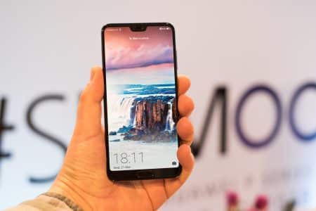 Smartphones : les encoches sur le côté interdites par Google encoches
