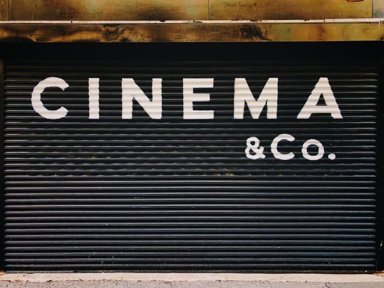 Aux États-Unis, Amazon souhaiterait acheter des salles de cinéma