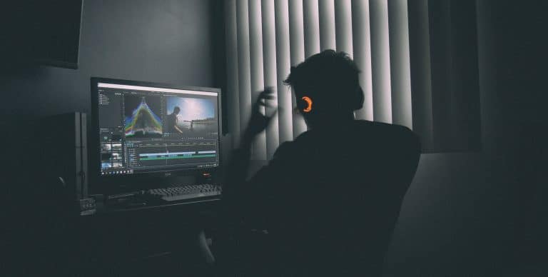 Bon plan Amazon : le casque gaming Logitech G933 à moins de 150 euros