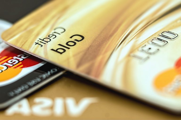 France : la carte bancaire biométrique débarque en France !