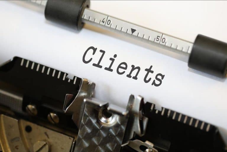 Petites entreprises :  l’importance d’un CRM simple pour bien gérer ses relations clients