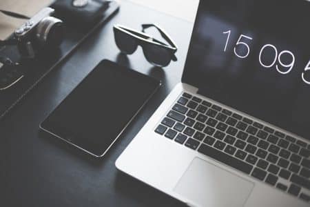 Apple pourrait commercialiser un iPad pliable en 2020 Pexels - Pixabay