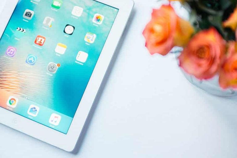 Top 10 des objets tech de la décennie selon le Time Magazine : iPad, Tesla Model, Raspberry Pi