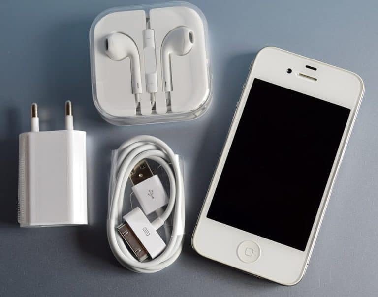 Apple : le brésil l&rsquo;oblige à fournir le chargeur dans ses iPhone