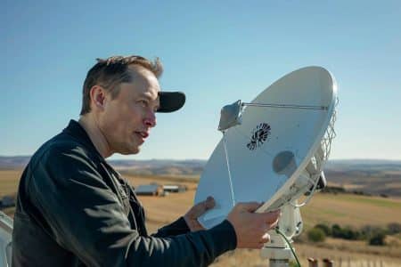 Elon Musk dévoile une fonctionnalité Starlink gratuite et surprenante pour sauver des vies