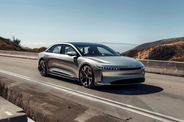 Découverte choquante : la Lucid Air électrique établit un nouveau record d&rsquo;autonomie sur autoroute avec 825 km