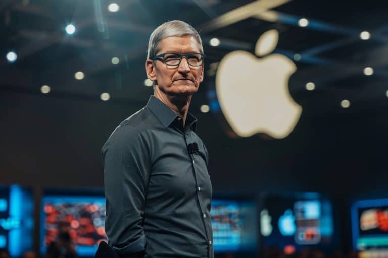 Le culot incroyable de Tim Cook : sa réponse cinglante à ceux qui disent qu&rsquo;Apple est largué sur l&rsquo;IA
