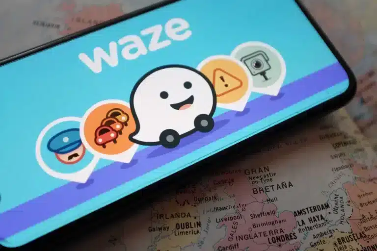 Ces 5 astuces méconnues Waze qui vont transformer votre trajet en un voyage serein et sans stress