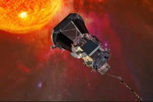 À 690 000 km/h, cette sonde affronte le Soleil le 24 décembre pour percer le mystère du vent solaire !