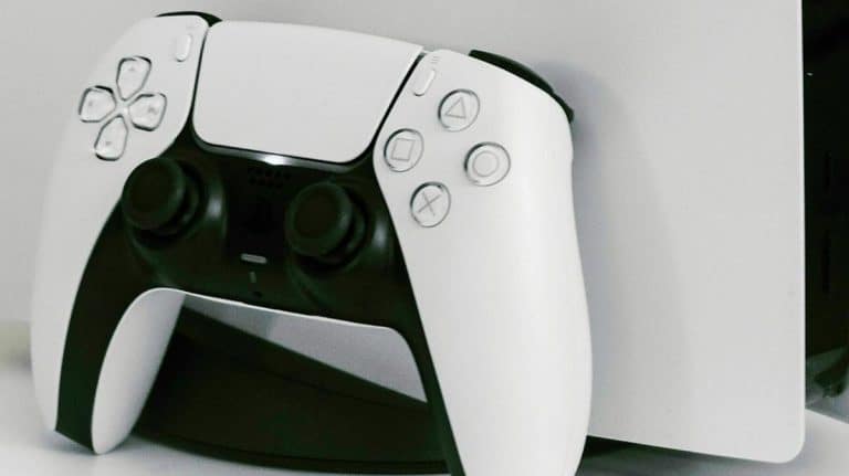 PlayStation Plus dévoile sa sélection de jeux gratuits pour février : voici les titres à ne pas manquer