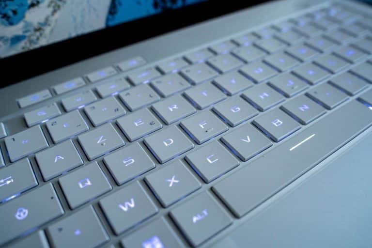 Cette lettre mystérieuse « C: » de Windows cache un secret oublié depuis 40 ans : découvrez son origine fascinante