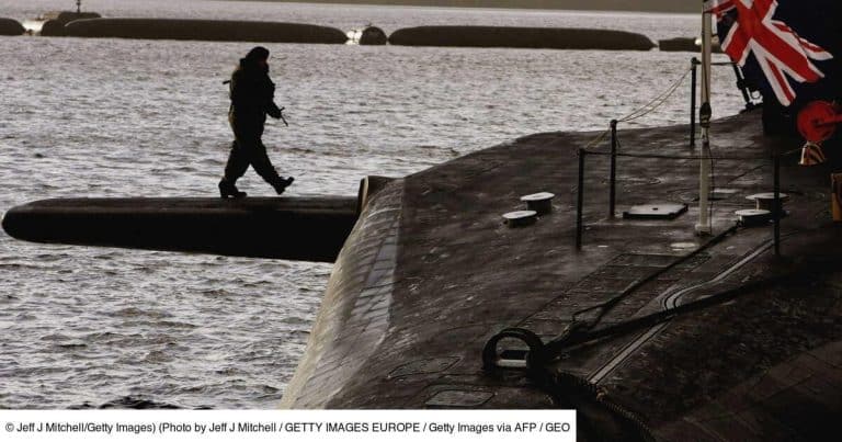 Cette tempête dans la Royal Navy : 3 sous-marins nucléaires sous contrôle de logiciels biélorusses secrets
