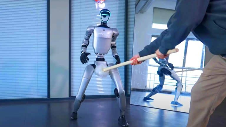 Ce robot humanoïde chinois, aussi agile qu’un athlète, esquive les coups tout en dansant avec une précision hallucinante