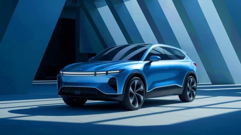 « La Chine pulvérise tous les records » : Geely dévoile une voiture hybride électrique avec 1 600 km d’autonomie qui écrase toute la concurrence mondiale